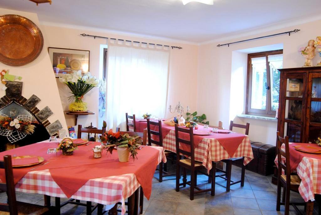 Maison Sam' Suffy Challand Saint Victor Luaran gambar